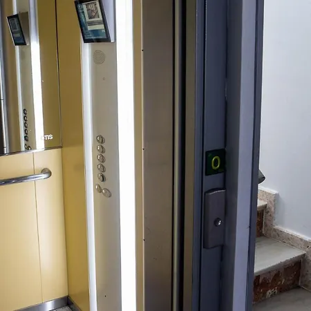 Apartamento Puerta De La Caleta Apartment